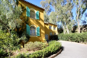 Villa for sale in Fuente del Espanto, Marbella, Málaga, Spain
