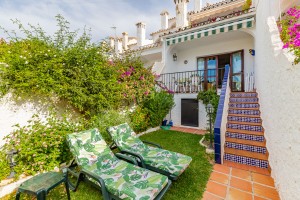 842250 - Garden Apartment For sale in Capistrano, Nerja, Málaga, Spain