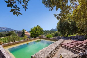 Overwhelmingly beautiful Mallorcan manor located in pure nature with unbelievable views