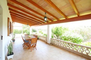 Country house for sale in Pollensa - with huge garden and terraces
