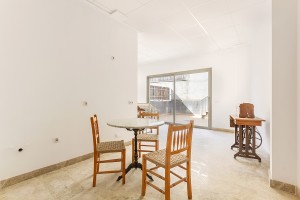 Large house for sale in Pollensa with garage