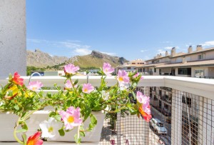 Attractive apartment on 2 levels in a central location near the main square in Puerto Pollensa