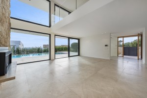 Ultra-modern villa with pool and spectacular views over Alcúdia bay in Alcanada