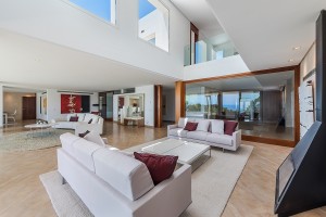 Striking, ultra-modern, 6 bedroom villa on the hillside of Sol de Mallorca