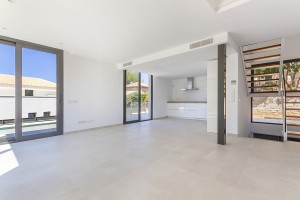Modern villa with pool and views of the sea and mountain in Bonaire, Alcúdia