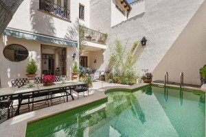 Outstanding house, fully renovated with incredible views in the centre of Pollensa old town