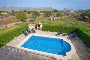 Natural stone-faced country house with pool in the lovely peaceful countryside near Pollensa