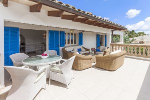 Attractive villa with stunning views in an exclusive location near Pollensa town