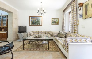 Fantastic townhouse in a good condition few meters away from Calvario steps in the heart of Pollensa