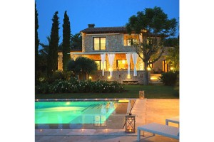Villa Llenaire Pollensa is  luxurious family home available for long-term rent near Pollensa