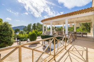 Impressive luxury villa with panoramic views across the countryside to the sea near Pollensa