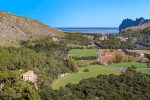 Magnificent 16th century property with lots of privacy in Cala San Vicente