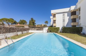 Lovely penthouse apartment with community pool and gardens in Puerto Pollensa