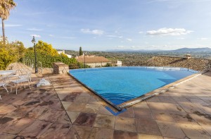 Country house for sale in Selva with pool and Mediterranean garden