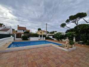 Villa in El Toro for sale close to the luxury Marina of Port Adriano