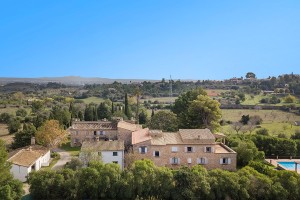 Mediterranean finca for sale in Establiments with nice views over the valley and the mountains