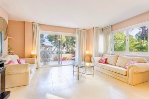 Garden apartment just minutes from the beach in Santa Ponsa
