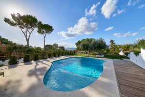 Spacious dream villa with an exclusive design in Santa Ponsa
