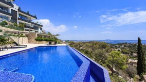 Spectacular newly built apartments with views over the bay of Palma
