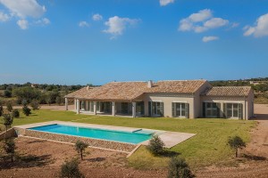 Newly constructed and luxurious 4 bedroom villa in Ses Salines