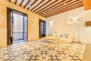 Refurbished first floor apartment, right in the heart of Mallorca´s capital, Palma