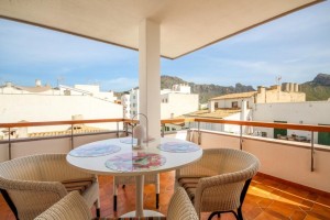 Penthouse apartment with roof terrace, 100m from the beach in Puerto Pollensa