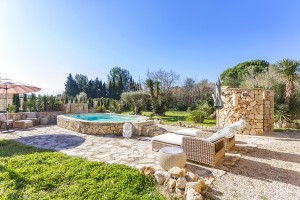 Charming villa with stunning outdoor areas and beautiful mountain views near Pollensa
