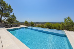 Beautifully deigned country villa with pool 10 minutes from Palma, Mallorca