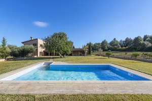 Exceptional villa on a huge plot close to Palma in Establiments