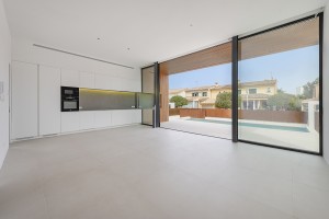Modern 3 bedroom villa with private pool in Playa de Muro