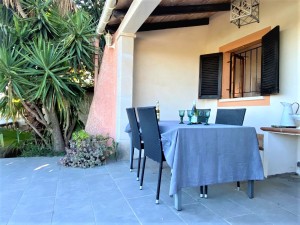 Villa with fantastic views in a peaceful residential area of Campanet