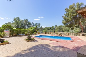 Spacious villa with pool and terraces in Costa d´en Blanes