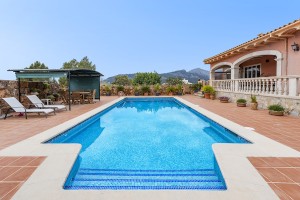 Elevated 8 bedroom villa located close to the Tramuntana Mountains in Bunyola