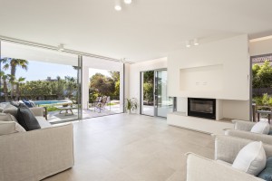 Contemporary family villa with private pool and fantastic views in Santa Ponsa
