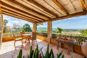 Historic country home with panoramic views, pool and fruit trees on a large plot in Artá