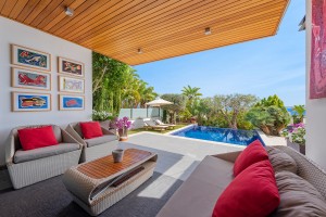 Modern house with pool, garden and garage near the golf course in Alcanada, Alcudia