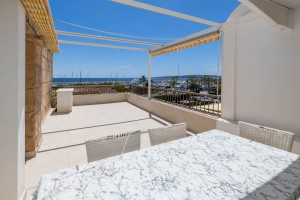 Charming 3 bedroom apartment with large terrace in Puerto Portals