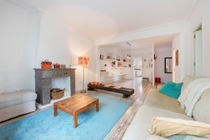 Beautifully presented 2 bedroom apartment with parking in Santa Catalina, Palma