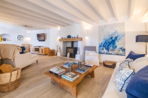 Mediterranean house with private pool, guest apartment and sea views in Calvià