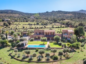 Beautifully renovated country villa with views to Alcudia bay and lots of character near Artá