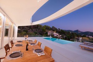 Exclusive premium villa with infinity pool, lift and roof terrace in Puerto Andratx