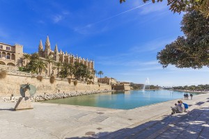 Mansion house with excellent potential in a prestigious area of Palma