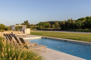 Impeccable new finca with pool, basement, gym and fantastic views in Pollensa