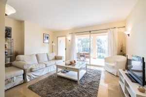 Spacious apartment with community pool for sale Santa Ponsa