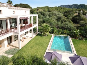 Fabulous villa with pool in a desirable residential area near Pollensa