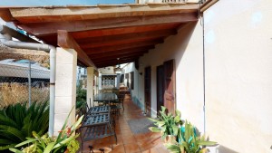 Ground floor apartment with barbecue terrace near the beach in Cala San Vicente