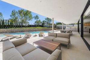 Exclusive contemporary villa with lift and outdoor chillout lounge in Santa Ponsa