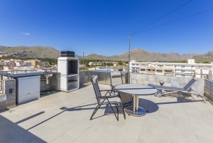 Frontline penthouse with amazing sea views in Puerto Pollensa