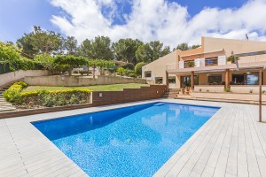 Villa with large garden, pool, jacuzzi and sea views in Cas Catala