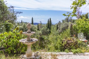 Peaceful village home with fantastic views in Galilea, Puigpunyent